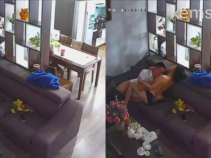 Ảnh 3 của Hack Camera Cặp vợ chồng việt vợ đang nấu ăn thì chồng lột đồ bú lồn và bế lên chịch khắp nhà – Phần 2